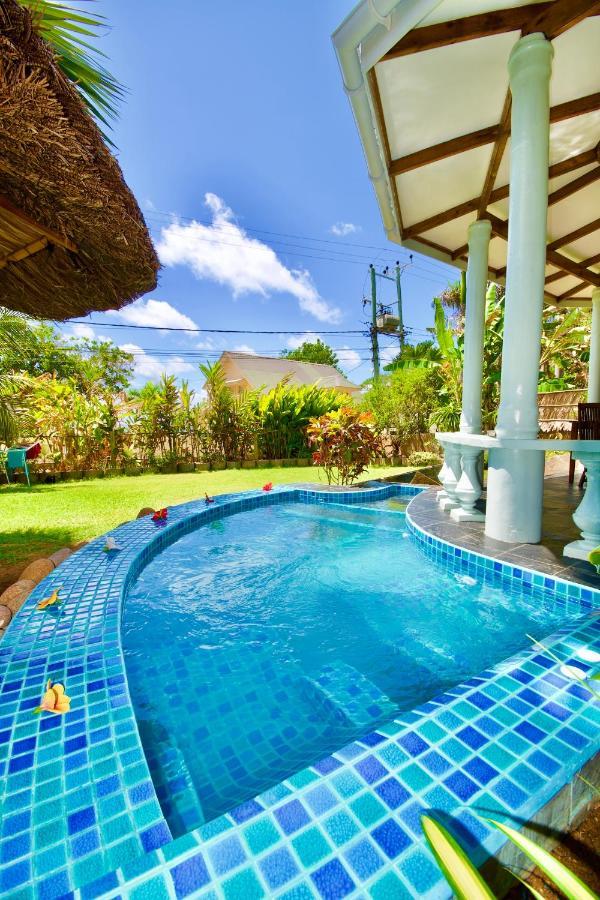 SEA SPLASH SELF CATERING And La Petite Maison Grand Anse  Exterior foto