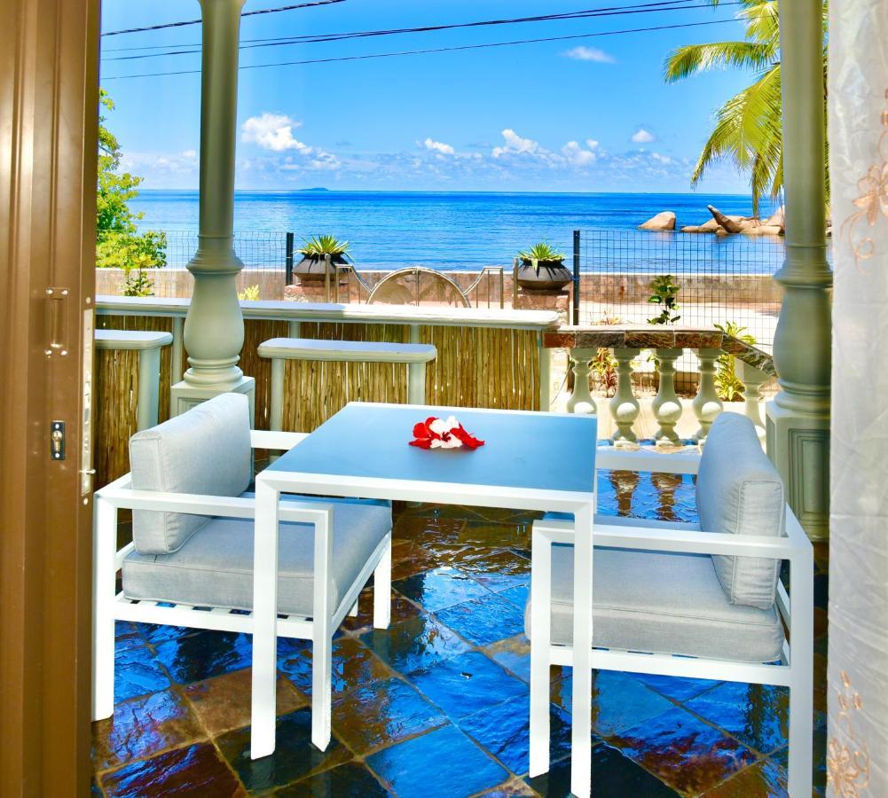 SEA SPLASH SELF CATERING And La Petite Maison Grand Anse  Exterior foto