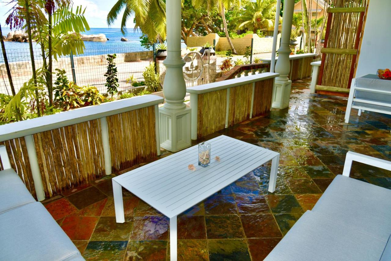 SEA SPLASH SELF CATERING And La Petite Maison Grand Anse  Exterior foto