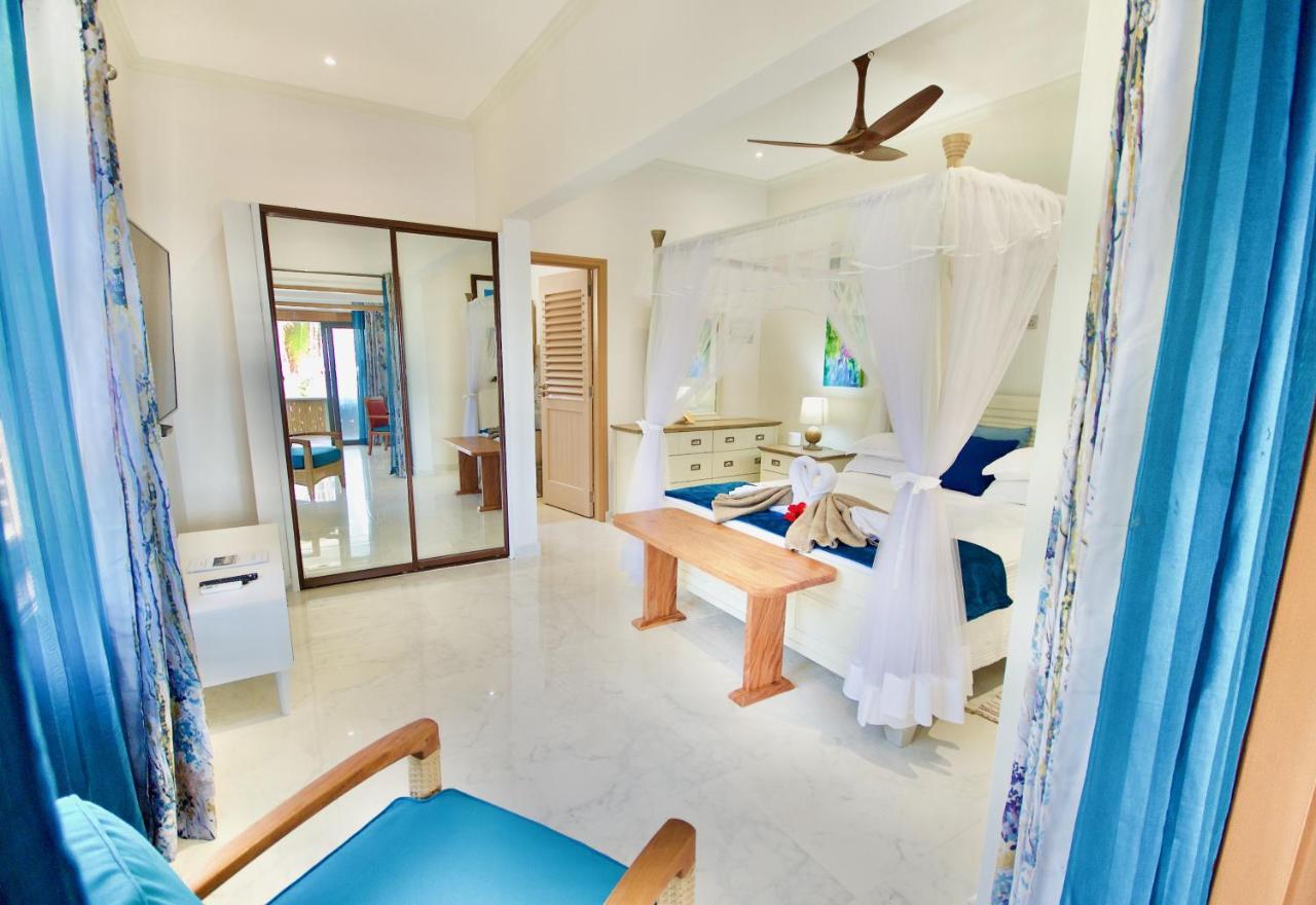 SEA SPLASH SELF CATERING And La Petite Maison Grand Anse  Exterior foto