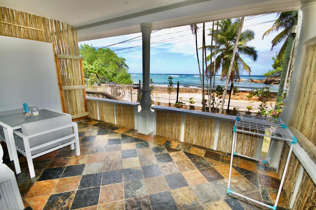 SEA SPLASH SELF CATERING And La Petite Maison Grand Anse  Exterior foto