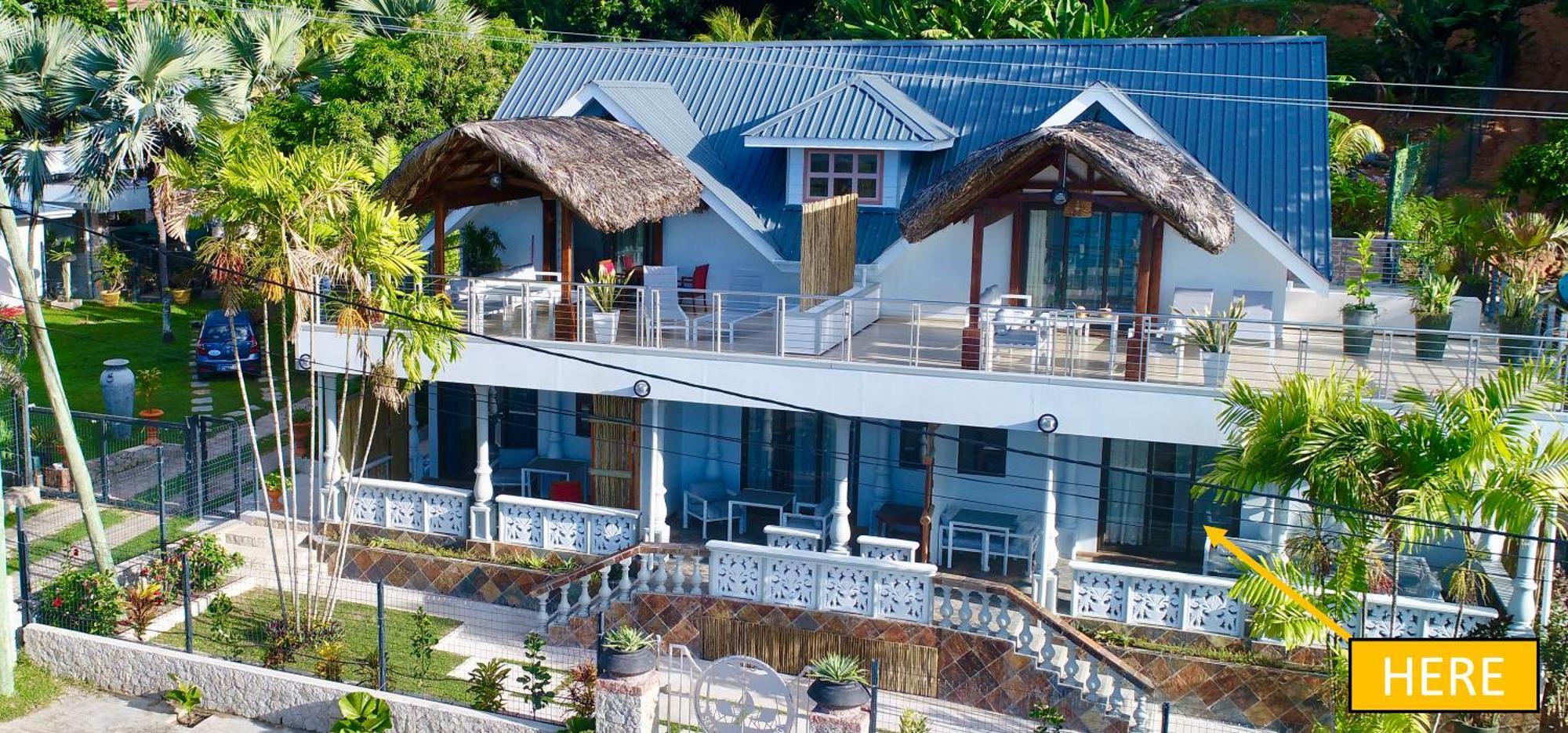 SEA SPLASH SELF CATERING And La Petite Maison Grand Anse  Exterior foto